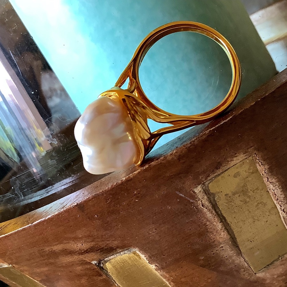 Large  Baroque Ring